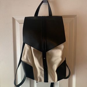 Deux Luxe Demi Backpack